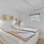 Stunning In With Kitchen *
